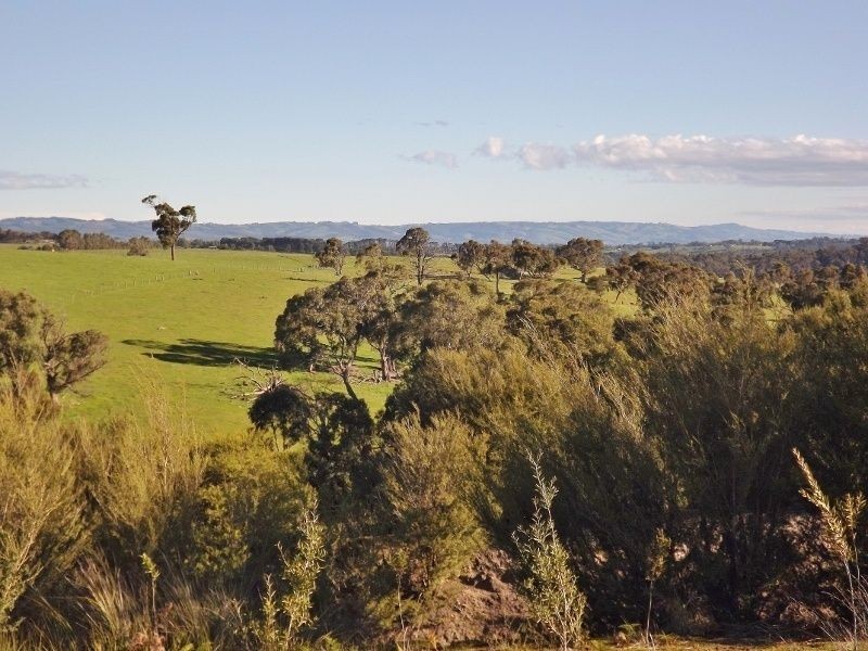 74 Thalloo Road, Thalloo VIC 3825