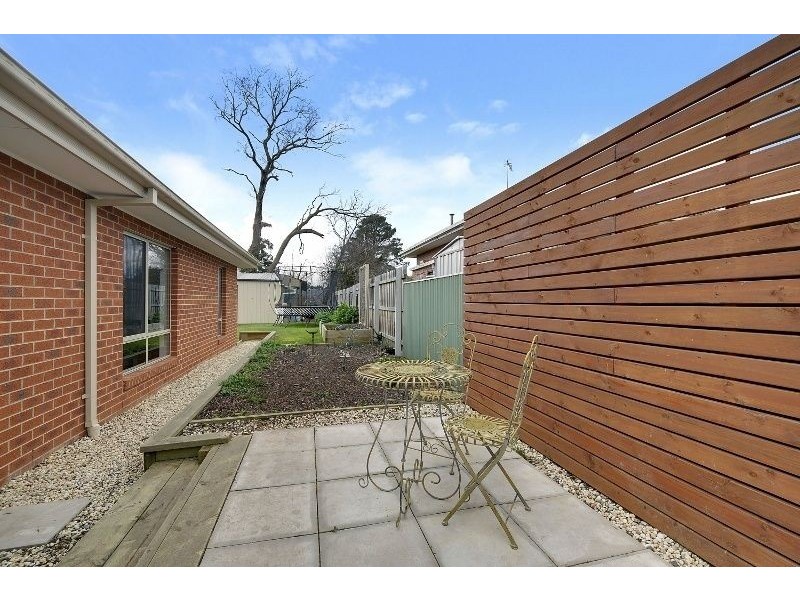 51 Sweetwater Place, Moe VIC 3825