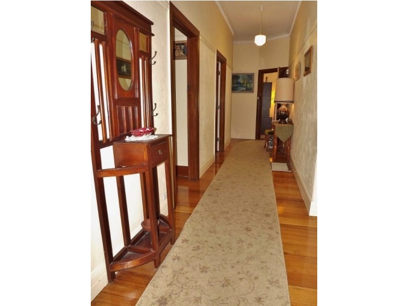 27 Langford Street, Moe VIC 3825