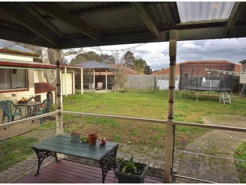 27 Langford Street, Moe VIC 3825