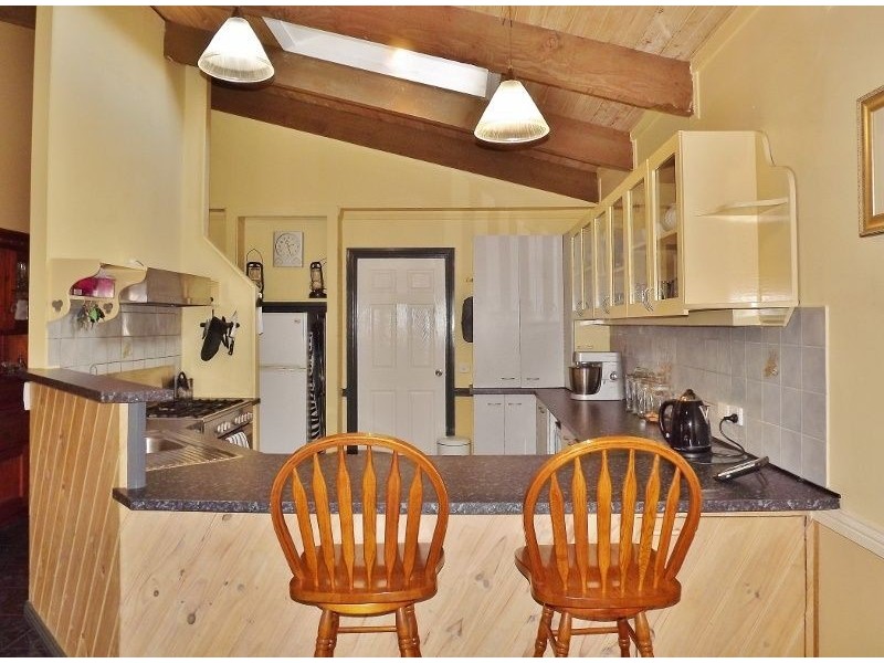 13 Howitt Court, Newborough VIC 3825