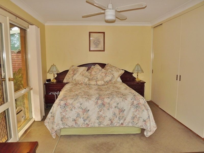 13 Howitt Court, Newborough VIC 3825