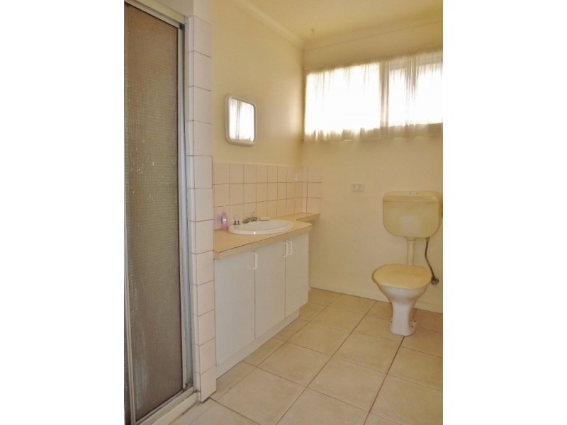 13 Howitt Court, Newborough VIC 3825