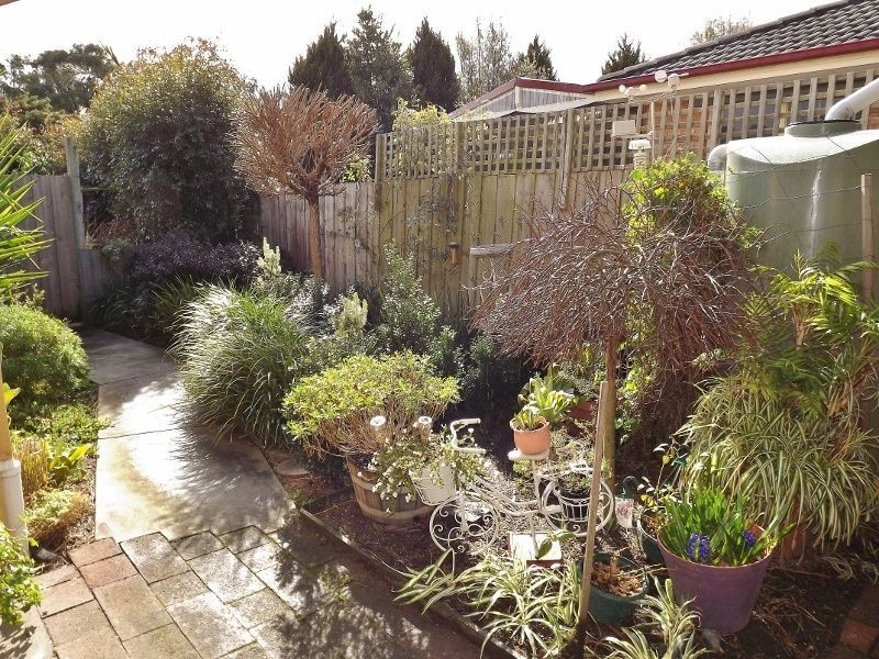 13 Howitt Court, Newborough VIC 3825