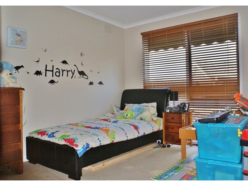 36 Northern Ave, Newborough VIC 3825