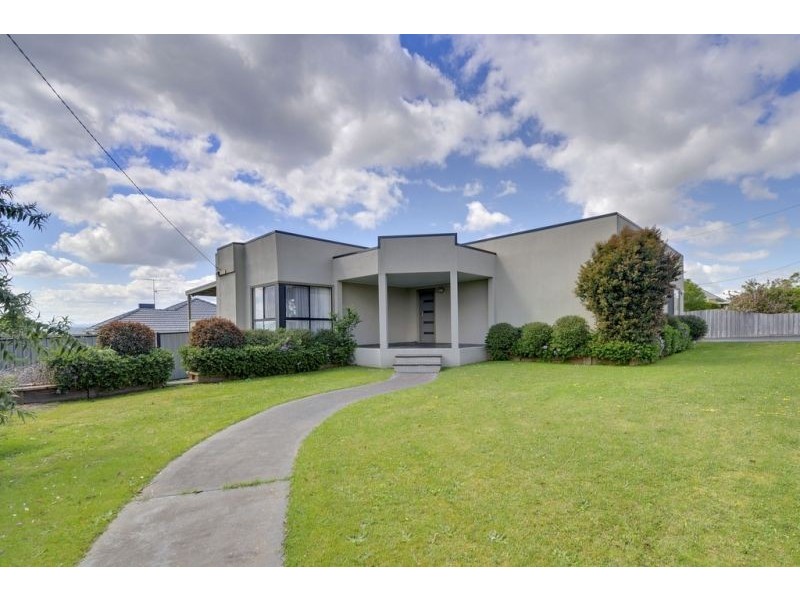 20 Cross Street, Newborough VIC 3825