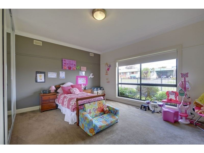 20 Cross Street, Newborough VIC 3825