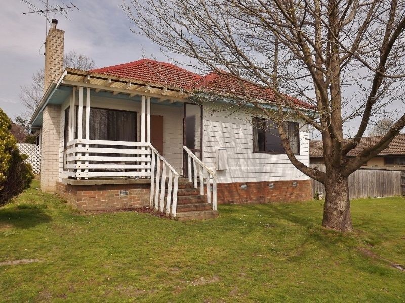 18 Powell Street, Newborough VIC 3825