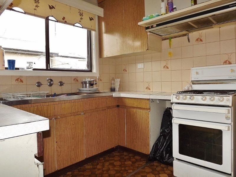 18 Powell Street, Newborough VIC 3825