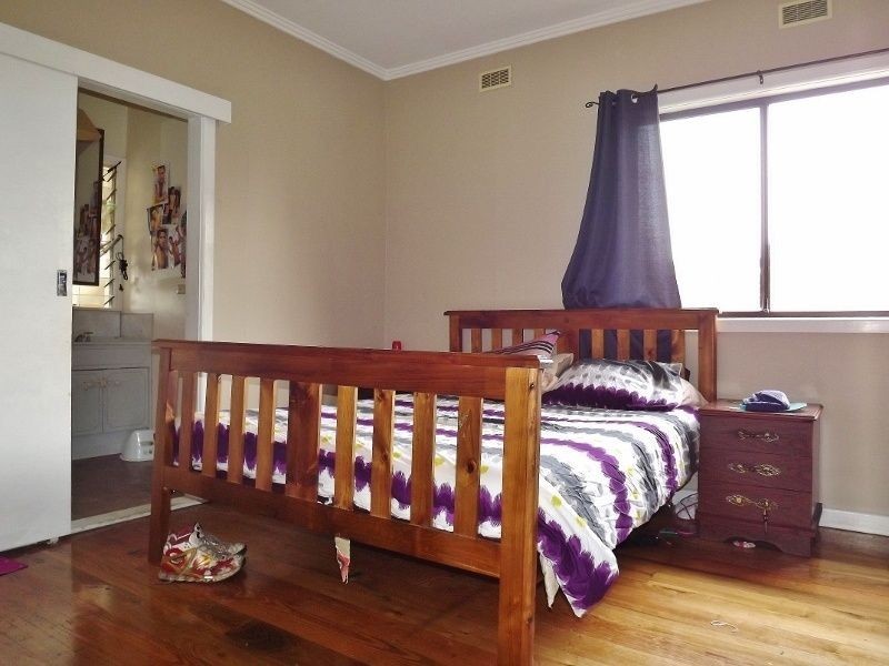 18 Powell Street, Newborough VIC 3825