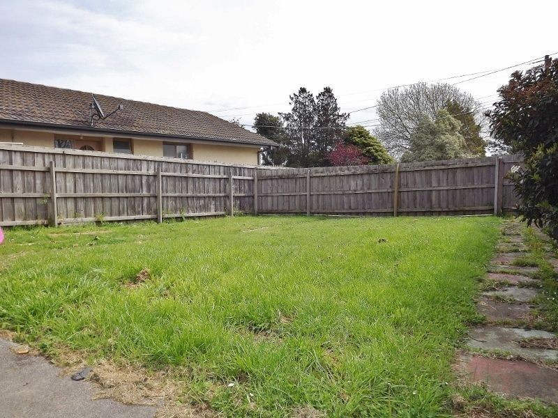 18 Powell Street, Newborough VIC 3825