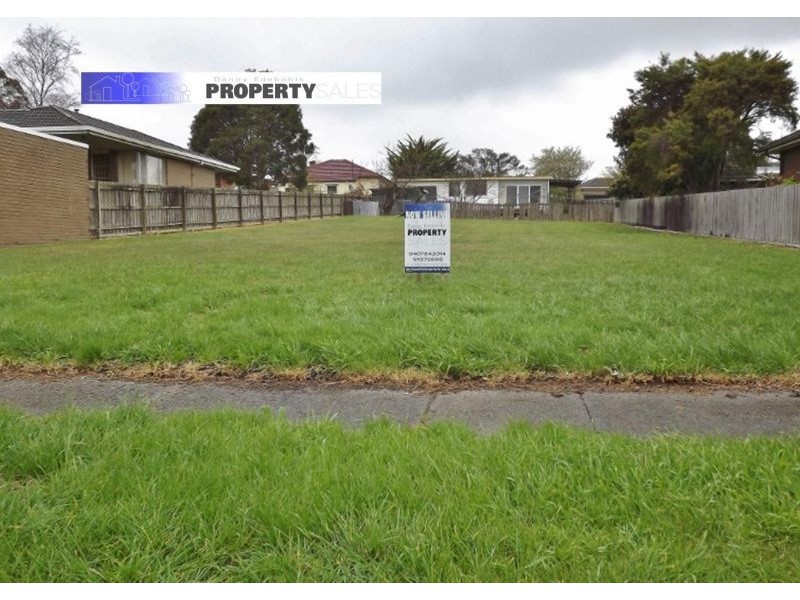 18 Guy Street, Newborough VIC 3825
