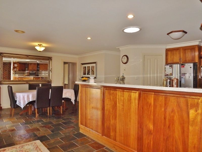 10 Rita Court, Newborough VIC 3825