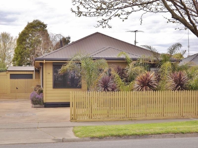 79 Moore Street, Moe VIC 3825