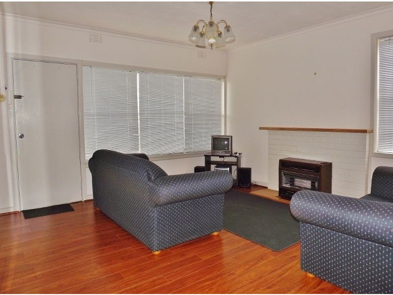 10 Lincoln Street, Moe VIC 3825