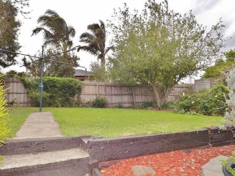 10 Lincoln Street, Moe VIC 3825