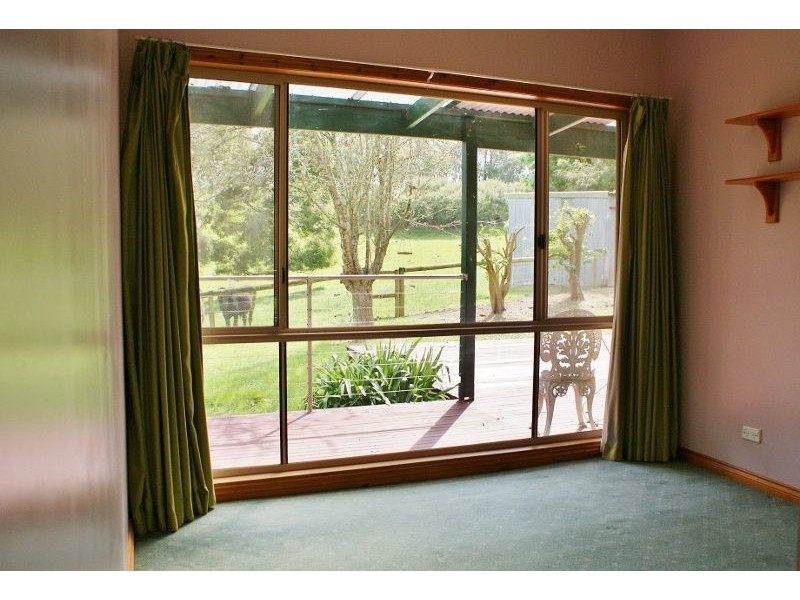 149 Hunts Road, Willow Grove VIC 3825