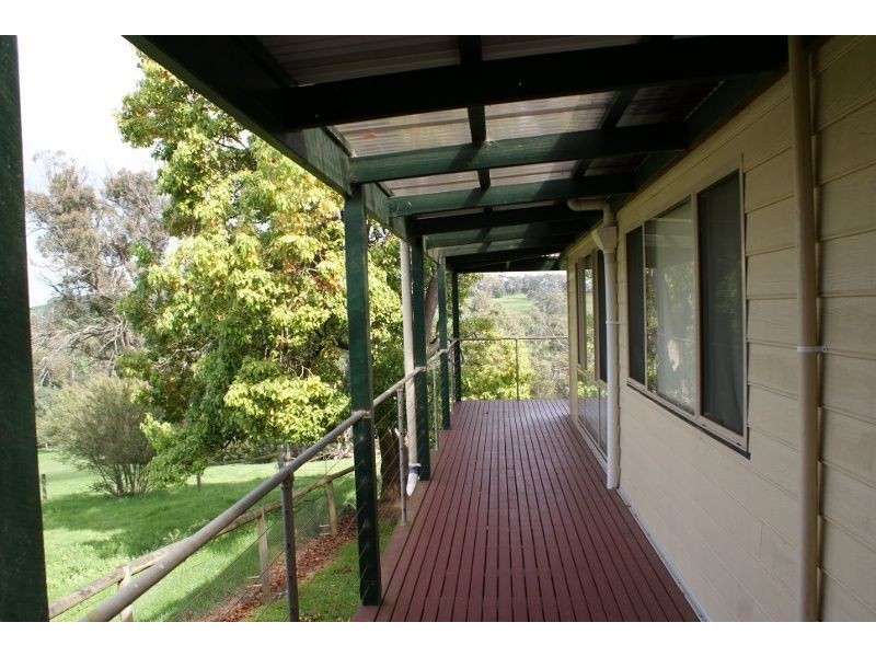 149 Hunts Road, Willow Grove VIC 3825