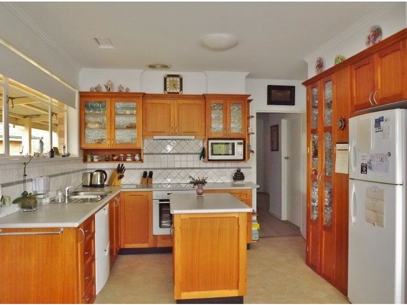 63 Northern Avenue, Newborough VIC 3825