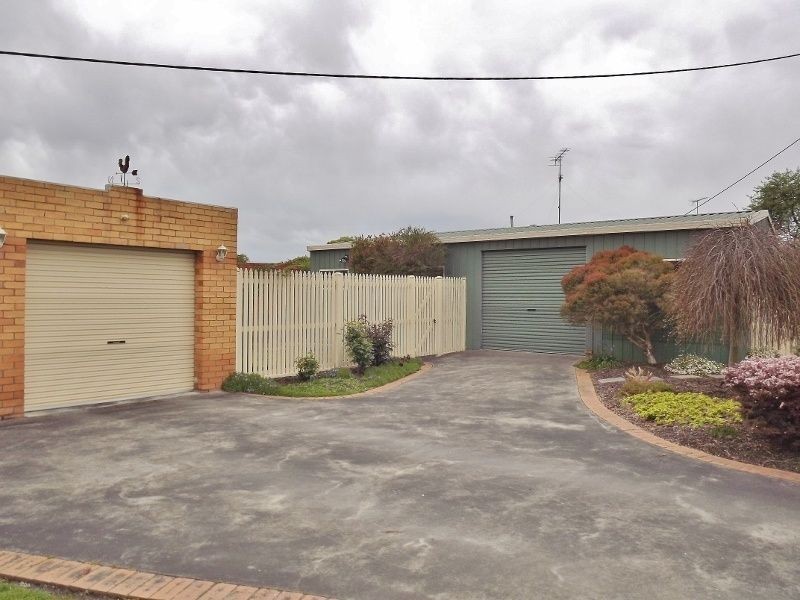 63 Northern Avenue, Newborough VIC 3825