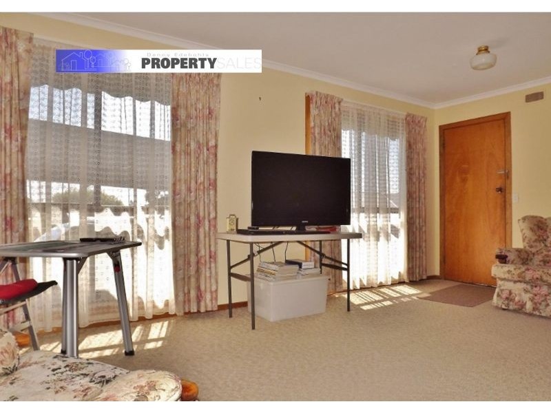 3/5 Tovell Street, Newborough VIC 3825