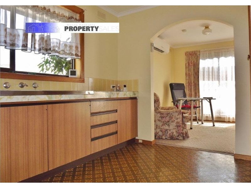 3/5 Tovell Street, Newborough VIC 3825