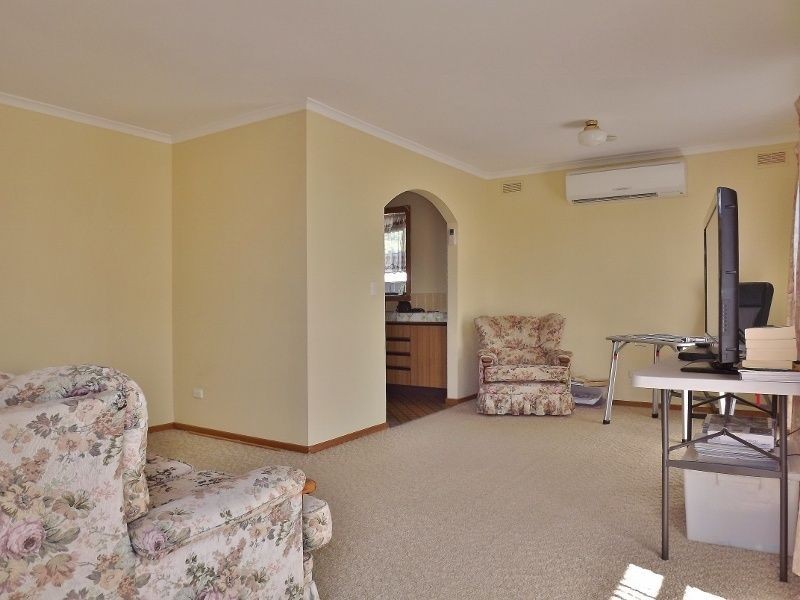 3/5 Tovell Street, Newborough VIC 3825