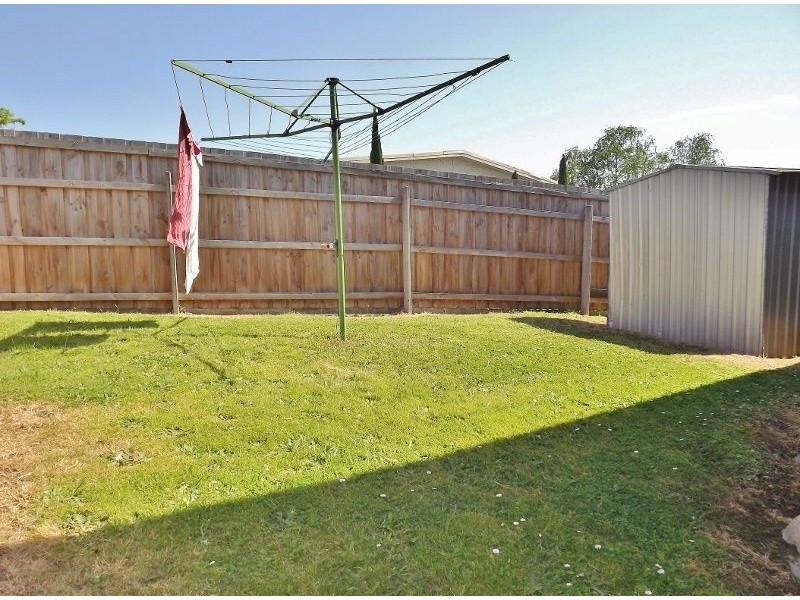 3/5 Tovell Street, Newborough VIC 3825