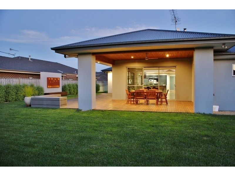 39 Davey Drive, Trafalgar VIC 3824
