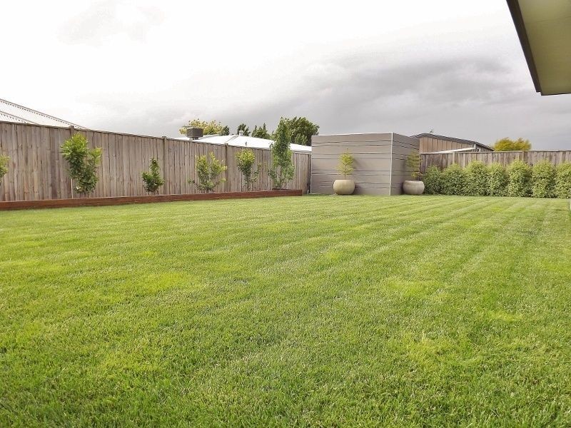 39 Davey Drive, Trafalgar VIC 3824