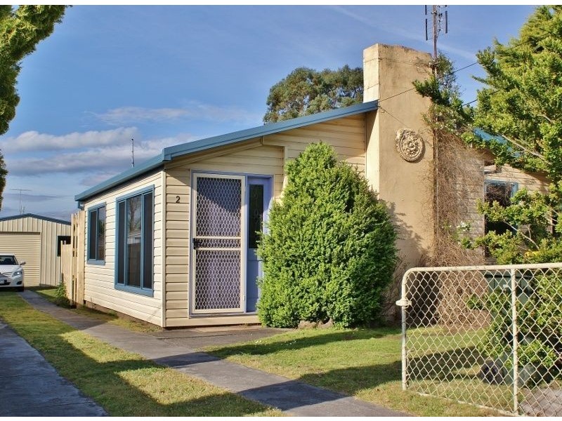 2 Delburn Street, Newborough VIC 3825
