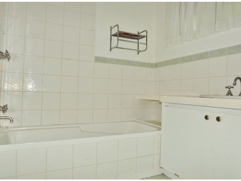 Unit 3/2 Joy Street, Newborough VIC 3825