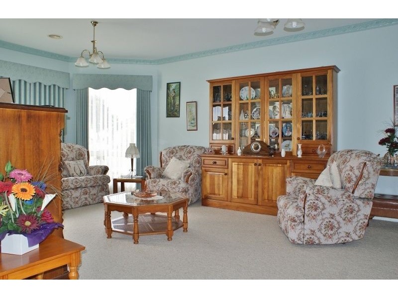 10 York Street, Moe VIC 3825