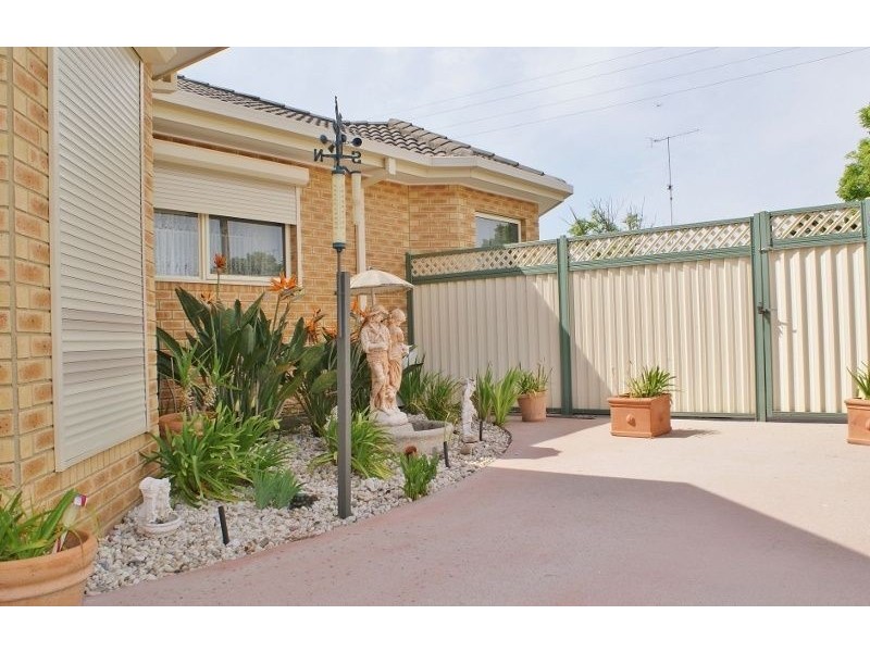 10 York Street, Moe VIC 3825