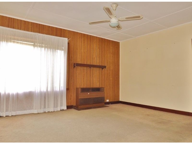 36 Anderson Avenue, Yallourn North VIC 3825