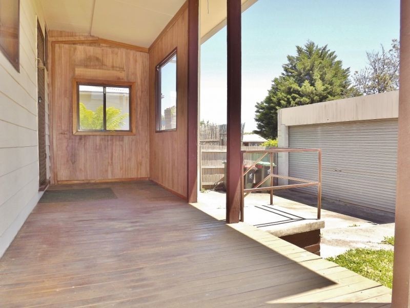 12 Phillip Street, Moe VIC 3825
