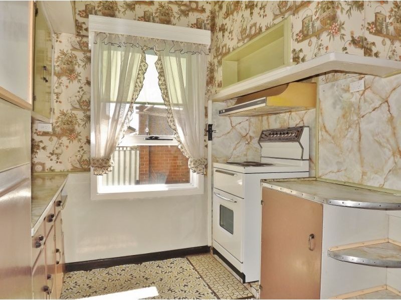 36 Vale Street, Moe VIC 3825