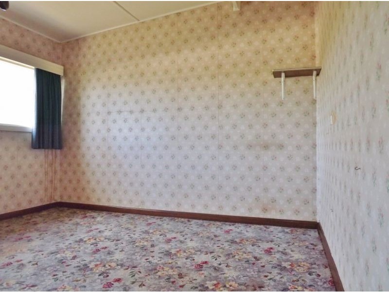 36 Vale Street, Moe VIC 3825