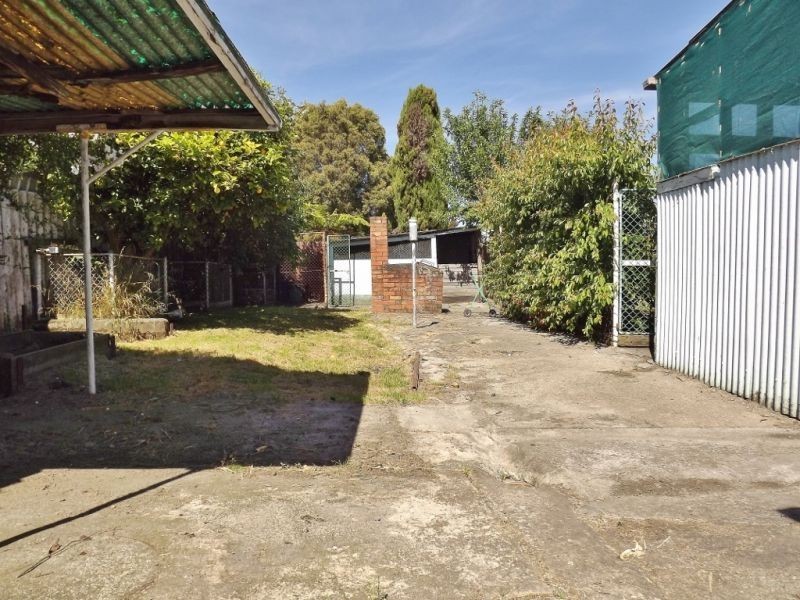 36 Vale Street, Moe VIC 3825
