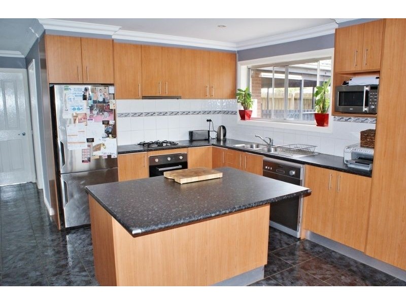 112 Torres Street, Newborough VIC 3825