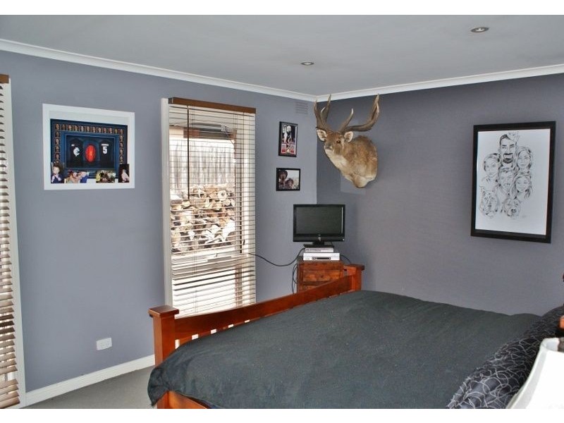 112 Torres Street, Newborough VIC 3825