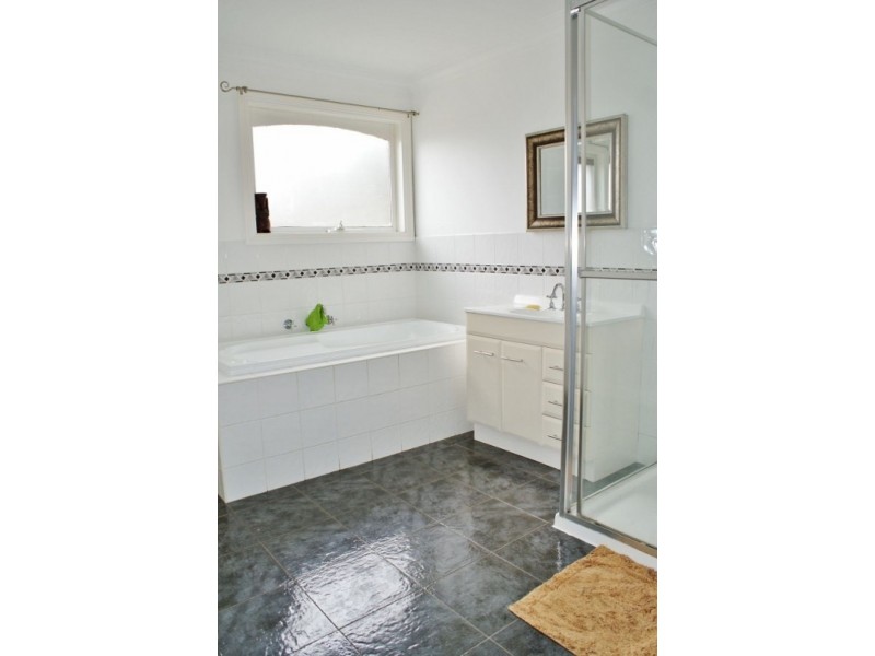 112 Torres Street, Newborough VIC 3825