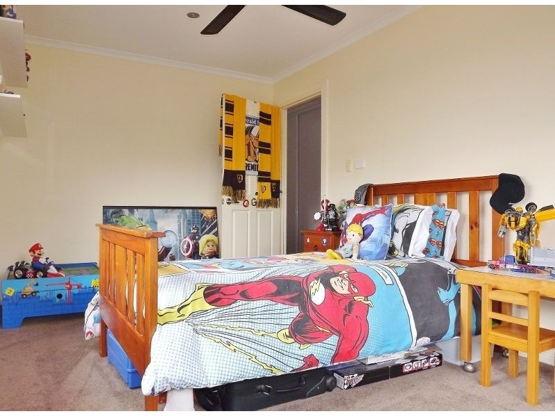 4 Mason Street, Newborough VIC 3825