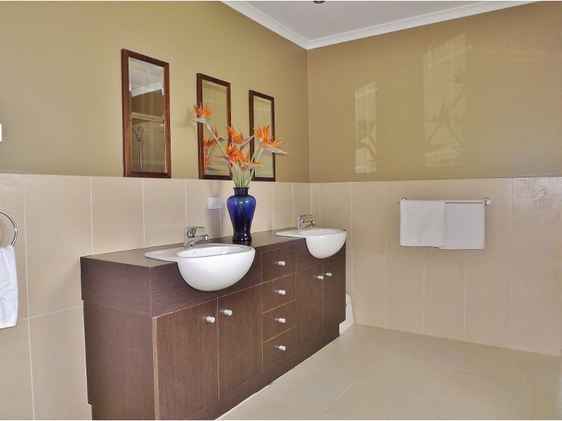 4 Mason Street, Newborough VIC 3825