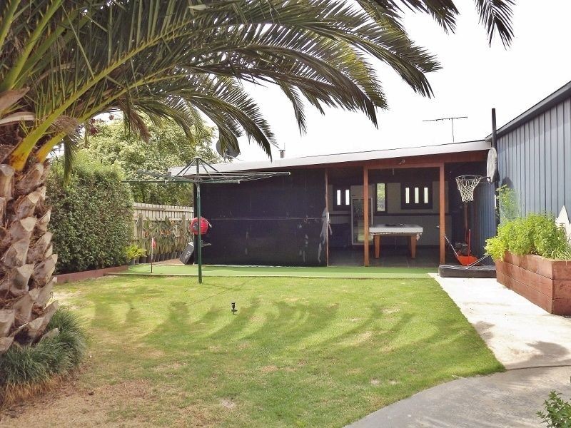 4 Mason Street, Newborough VIC 3825