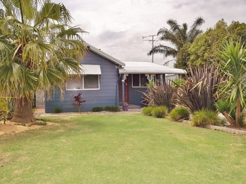 4 Mason Street, Newborough VIC 3825