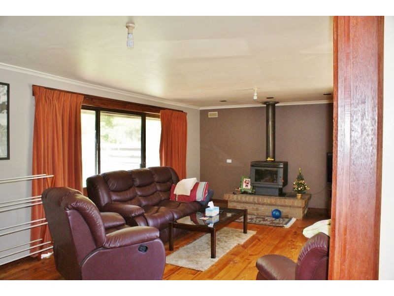 69 Haunted Hills Road, Newborough VIC 3825