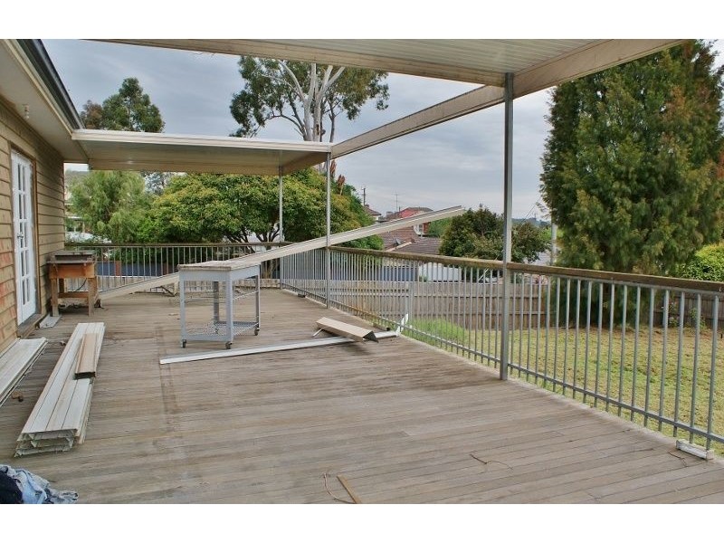 11 Murray Road, Newborough VIC 3825