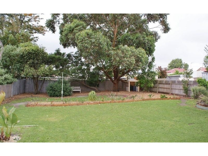 3 Scott Avenue, Moe VIC 3825