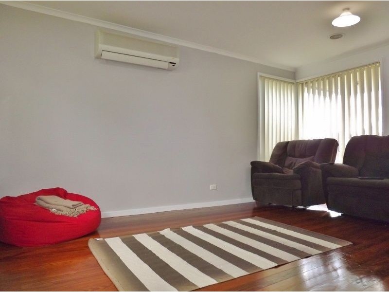 19 Chapmans Road, Trafalgar VIC 3824